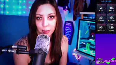 Snapshot of thekittengirlnix chatting on July 2026 07:09:01 PM Nix online show from July 2026 07:09:01 PM
