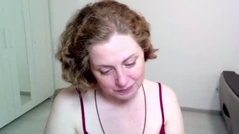 Ella online show from December 2024 12:39:02 PM
