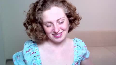 Ella online show from March 2025 07:17:01 PM
