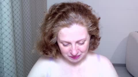 Ella online show from November 2025 03:58:02 PM