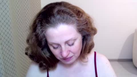 Snapshot of theladysblush chatting on April 2026 06:10:01 PM Ella online show from April 2026 06:10:01 PM