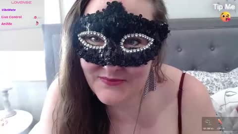 Snapshot of thelipsdown chatting on May 2026 06:48:01 PM Lacey online show from May 2026 06:48:01 PM