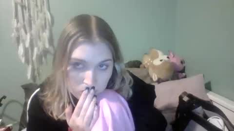 Little Bambii online show from December 2024 02:09:02 AM