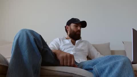 TheMonarchGoat online show from October 2025 12:15:01 PM