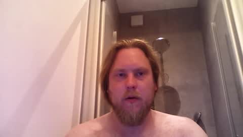 Snapshot of thenewdude1992 chatting on May 2026 09:24:01 PM thenewdude1992 online show from May 2026 09:24:01 PM
