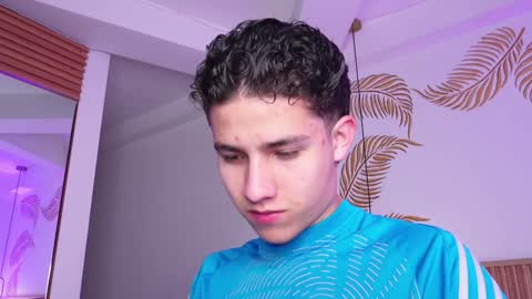  THEO- MATEO  online show from January 2025 10:05:02 AM