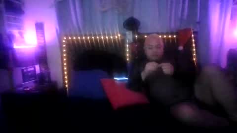 theone4209 online show from December 2025 10:09:02 AM