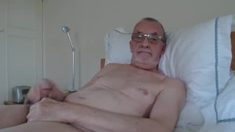 theowlandthe online show from January 2025 02:32:01 PM