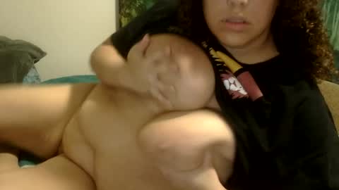 Snapshot of theplayfulbbw chatting on July 2026 05:55:02 AM Amelia online show from July 2026 05:55:02 AM