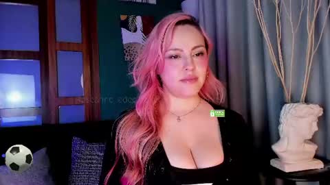 Snapshot of theprincess_rosee chatting on June 2026 05:20:02 AM Rosie online show from June 2026 05:20:02 AM