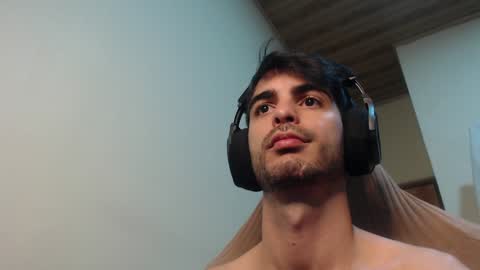 Santiago Enrique online show from January 2025 03:52:01 AM