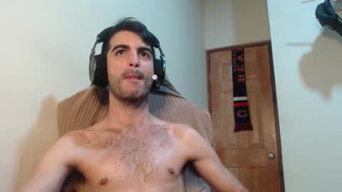 Santiago Enrique online show from March 2025 06:53:02 AM