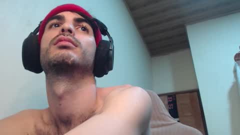 Santiago Enrique online show from November 2025 07:10:02 AM