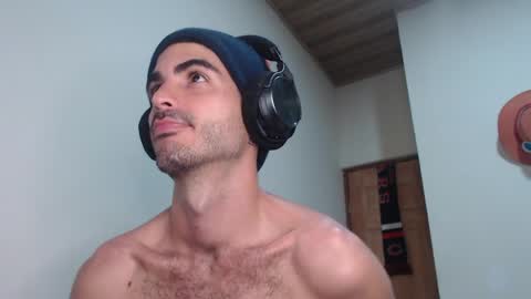 Santiago Enrique online show from March 2026 05:51:02 AM