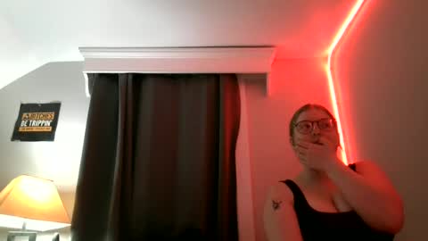 Snapshot of therealbabyblondie chatting on July 2026 04:47:01 AM therealbabyblondie online show from July 2026 04:47:01 AM
