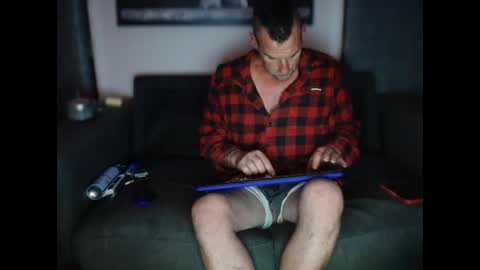 Snapshot of therealkurva4u chatting on January 2025 06:10:01 PM therealkurva4u online show from January 2025 06:10:01 PM