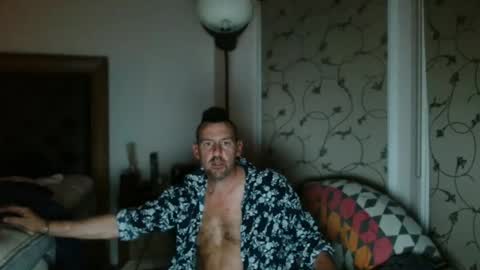 Snapshot of therealkurva4u chatting on September 2025 03:01:01 PM therealkurva4u online show from September 2025 03:01:01 PM