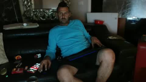 Snapshot of therealkurva4u chatting on October 2025 07:00:01 PM therealkurva4u online show from October 2025 07:00:01 PM