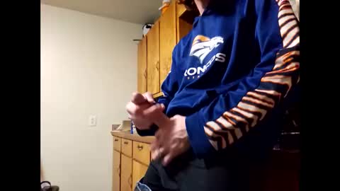 therizzler_1_of_1 online show from January 2025 05:40:02 AM