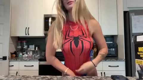 therosiecheeks online show from May 2026 04:59:02 PM