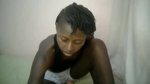 Snapshot of therry_heart chatting on September 2025 08:47:02 AM hearty online show from September 2025 08:47:02 AM