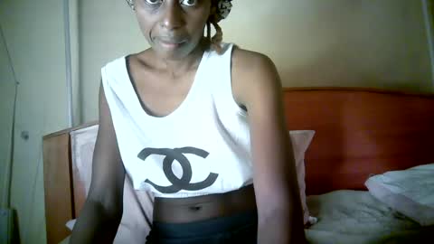 Snapshot of therry_heart chatting on July 2026 07:35:02 AM hearty online show from July 2026 07:35:02 AM