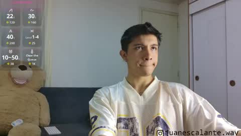 Snapshot of thesaint_xxx chatting on June 2026 10:23:02 PM thesaint_xxx online show from June 2026 10:23:02 PM