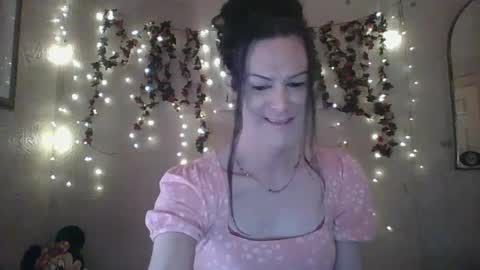 sillymillie0 online show from March 2025 10:04:02 PM