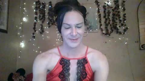 Snapshot of thesillymillie chatting on June 2026 11:09:01 PM sillymillie0 online show from June 2026 11:09:01 PM