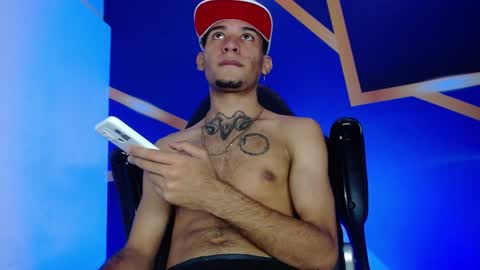 theskinny8inch_ online show from February 2025 05:18:02 AM