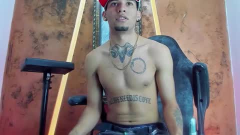 theskinny8inch_ online show from September 2025 04:34:02 AM