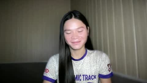 Snapshot of thesweetgirlugly_lilly chatting on July 2026 08:05:01 PM thesweetgirlugly_lilly online show from July 2026 08:05:01 PM