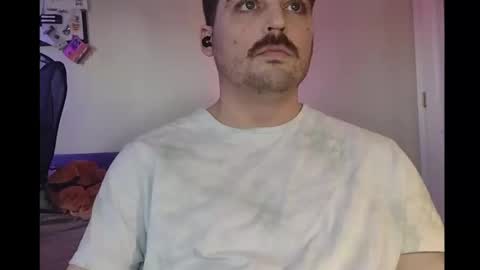 Snapshot of thesweetratguy chatting on February 2025 09:05:02 PM thesweetratguy online show from February 2025 09:05:02 PM