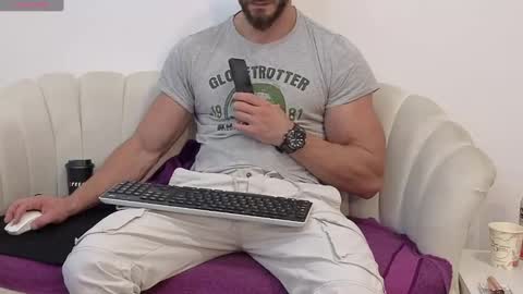 TheTop online show from September 2025 05:05:02 PM