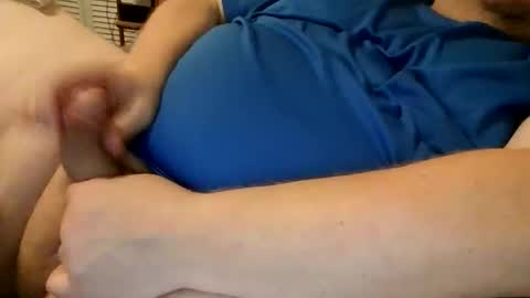 Snapshot of thetrouble chatting on October 2025 01:18:01 PM thetrouble online show from October 2025 01:18:01 PM