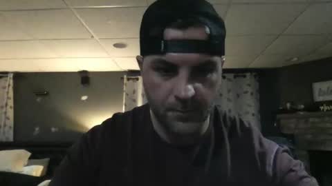 Snapshot of thetwolivecrew22 chatting on November 2025 02:10:02 AM The Wild Ones online show from November 2025 02:10:02 AM