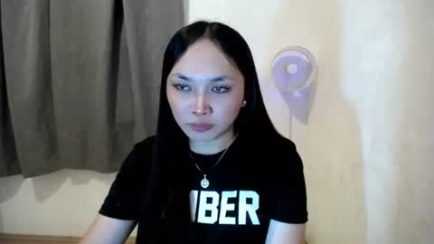 Ella online show from November 2025 10:37:01 AM