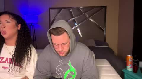 The Vibe Room online show from October 2025 06:22:02 AM