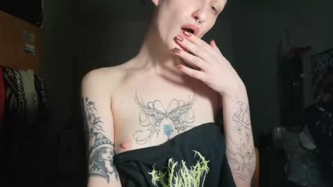 pinky promise online show from April 2026 11:10:02 PM