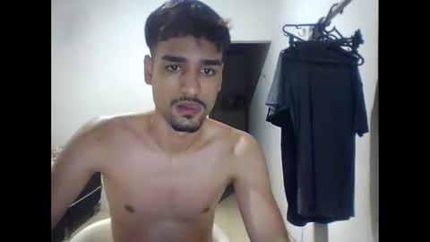 thiago22bk online show from November 2025 06:07:01 PM