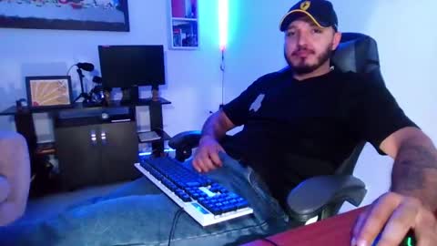 thiago_420 online show from May 2026 11:34:04 PM