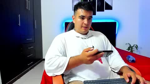 Thiago online show from February 2025 09:32:01 AM