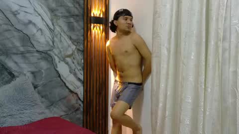   online show from May 2026 04:42:01 AM