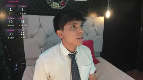 thiago online show from November 2025 12:29:02 PM