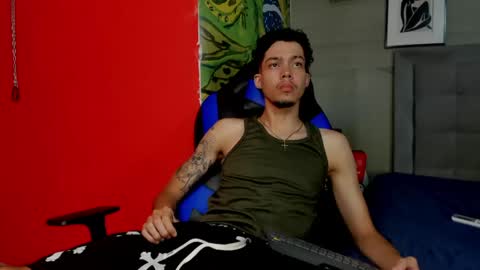 Snapshot of thiago_preston chatting on April 2026 08:42:02 PM Thiago online show from April 2026 08:42:02 PM