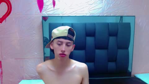 thiago_twink38 online show from February 2026 07:16:02 AM
