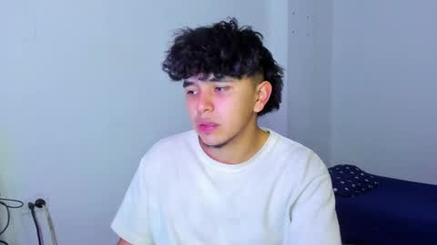 Thiago online show from December 2025 01:36:01 AM