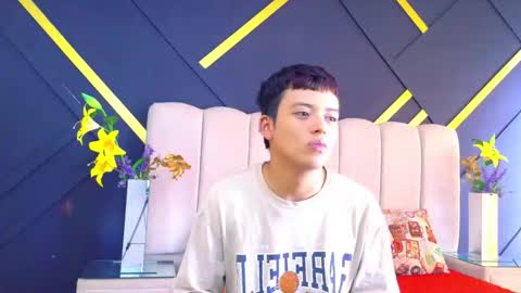 Thiagogonzalez online show from March 2026 06:56:01 PM