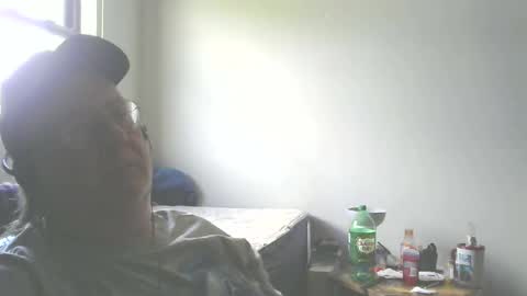 Snapshot of thickbong chatting on June 2026 06:12:01 PM thickbong online show from June 2026 06:12:01 PM