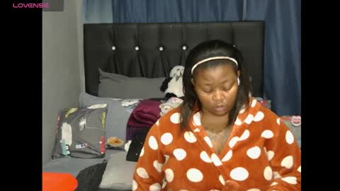 phindy online show from October 2025 07:04:02 PM